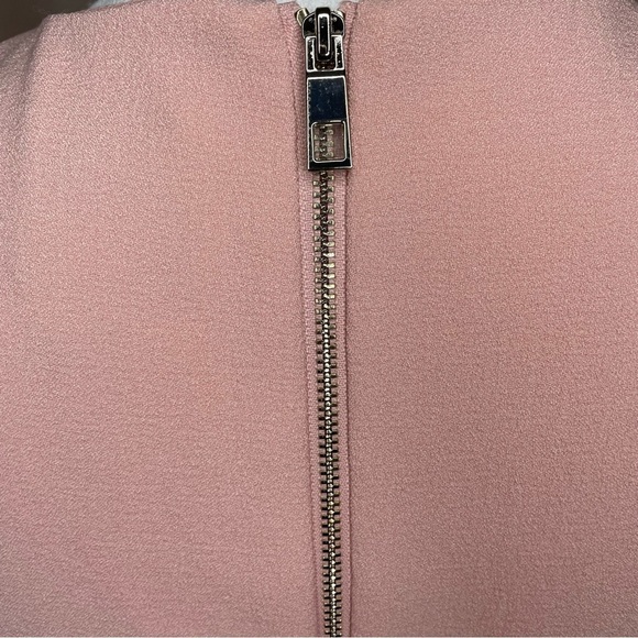 Vince Camuto Blush Pink Sleeveless Sheath Dress with Asymmetrical Ruffle Sz 10 - Picture 5 of 9